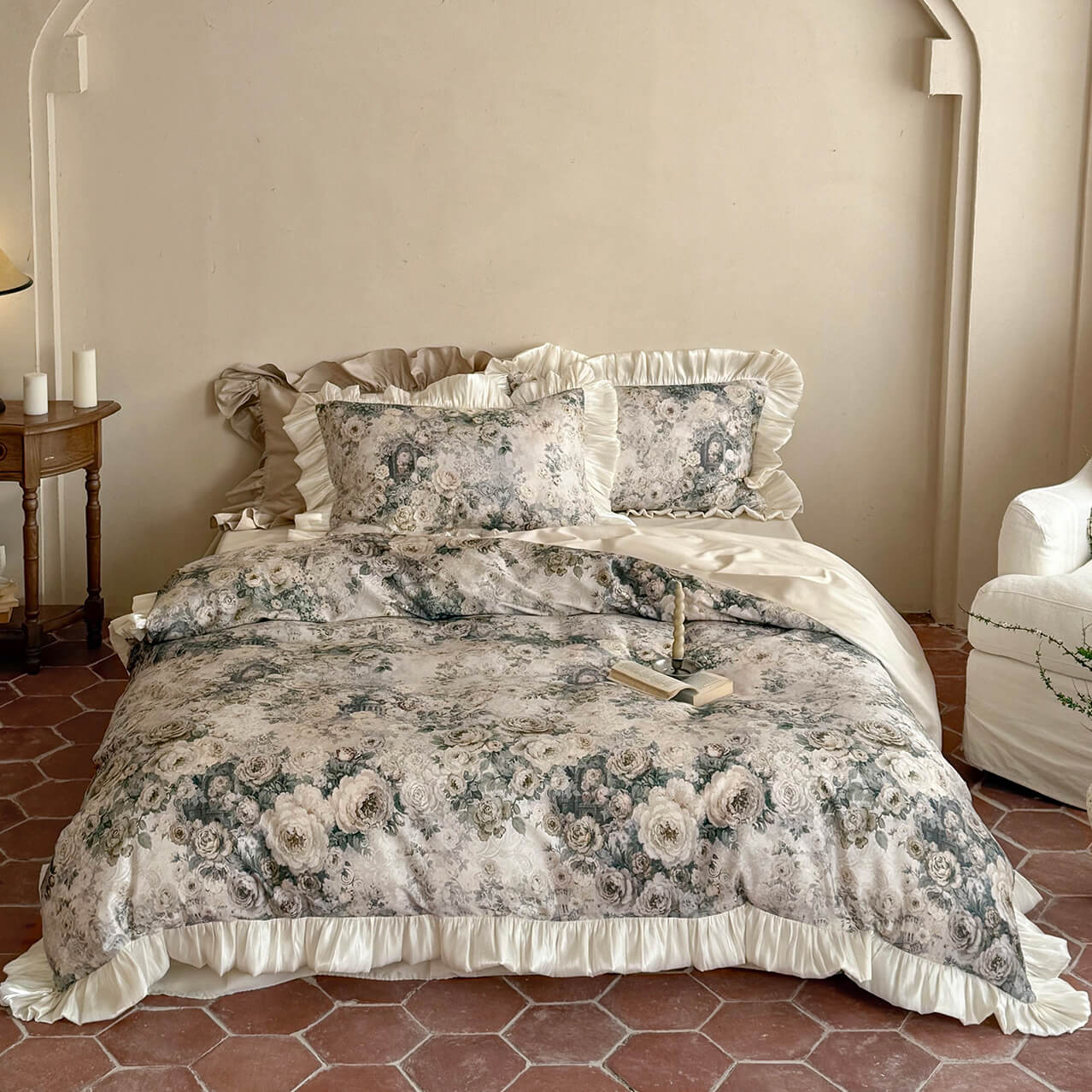 Cottagecore Ruffled Edge Floral Print Cotton Duvet Cover 4-Piece Set